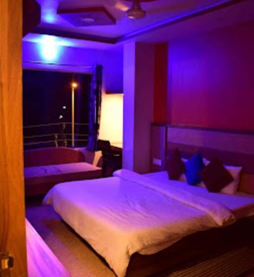 Отель Jyoti Palace