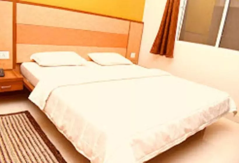 Hotelli Jyoti Palace