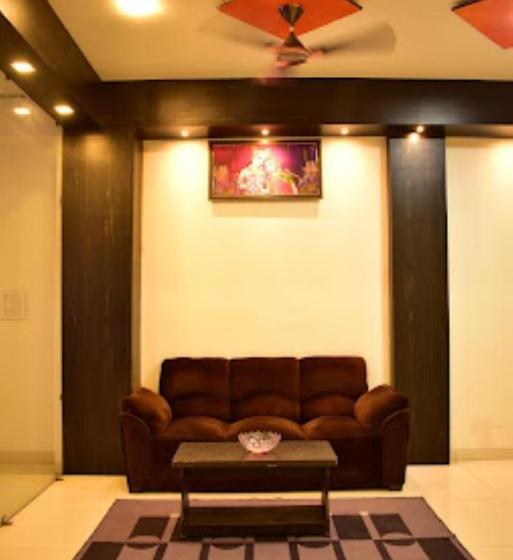 Отель Jyoti Palace