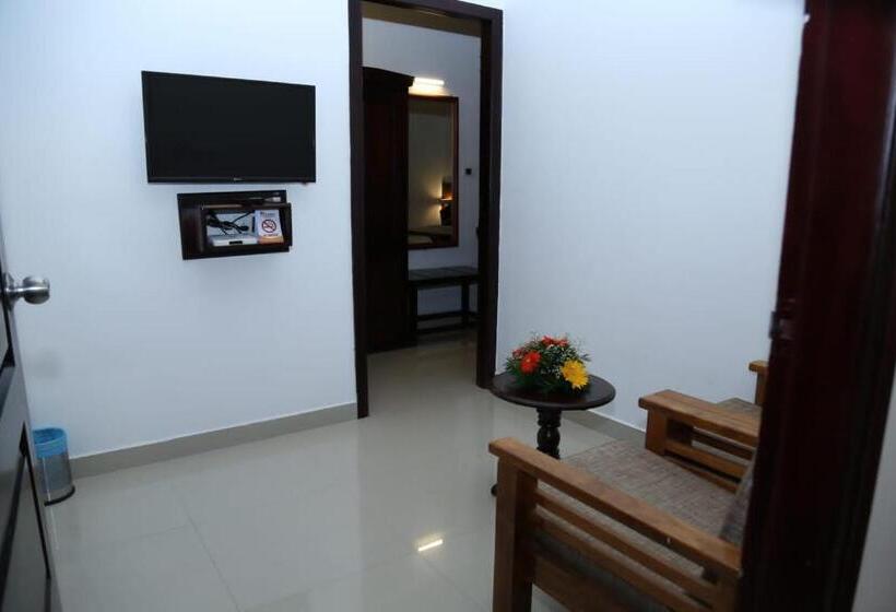 Hotel Stonage Tourist Complex