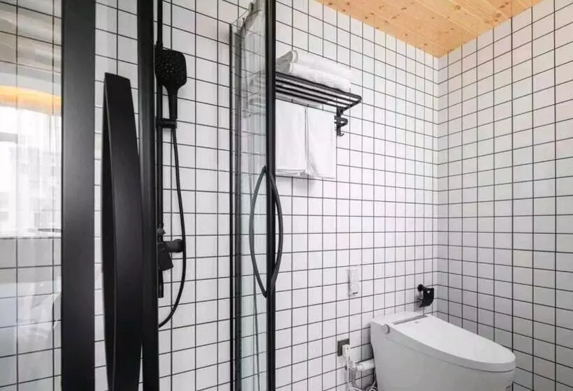 ペンション Geometric Home White Space B&b