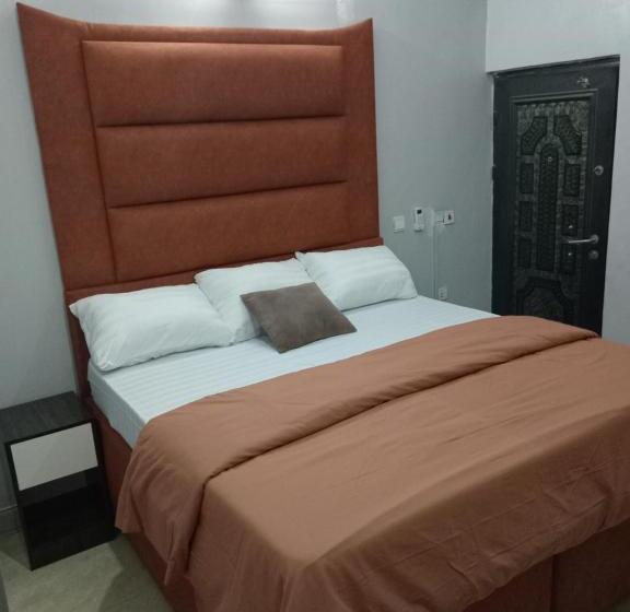 پانسیون Od V!ck S Classic, Wuse 2 Extension, Upscale Jahi District Wifi,24hr Power,security, Dstv