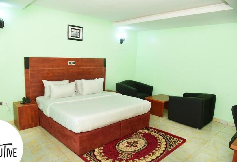 Royale Pruriel Hotels