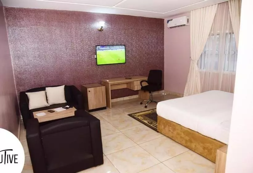 Royale Pruriel Hotels