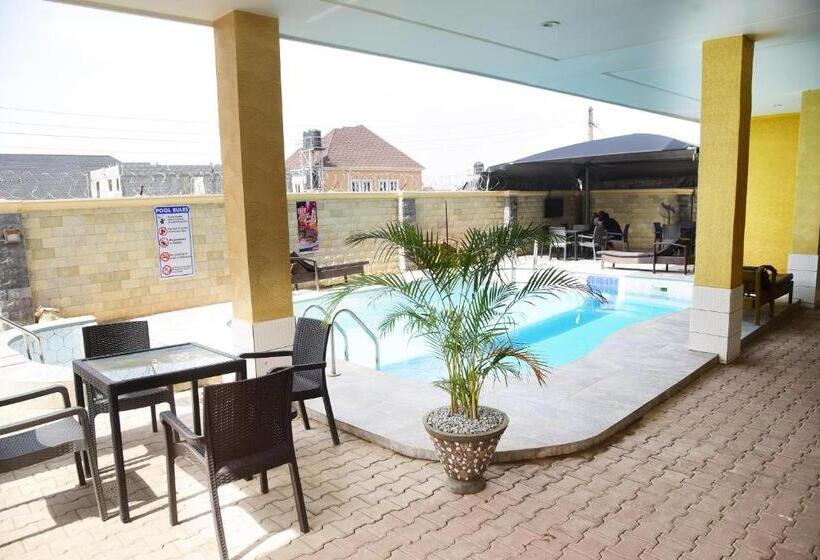 Royale Pruriel Hotels