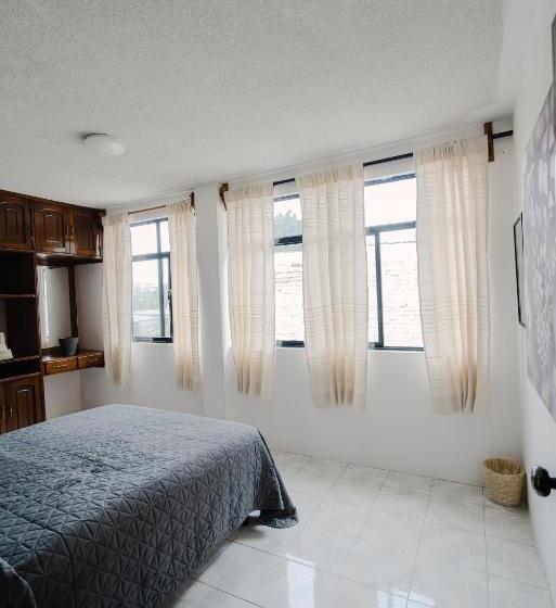 Aamiaismajoitus (B&B) Encuentro Maguey