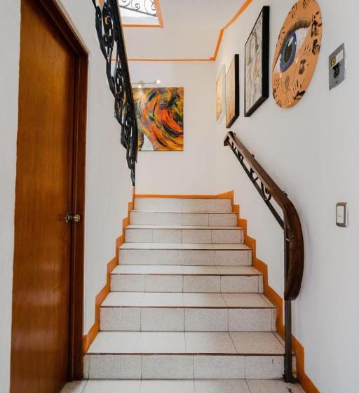 Aamiaismajoitus (B&B) Encuentro Maguey