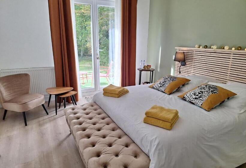 ベッドアンドブレックファースト Le Pré Du Buis