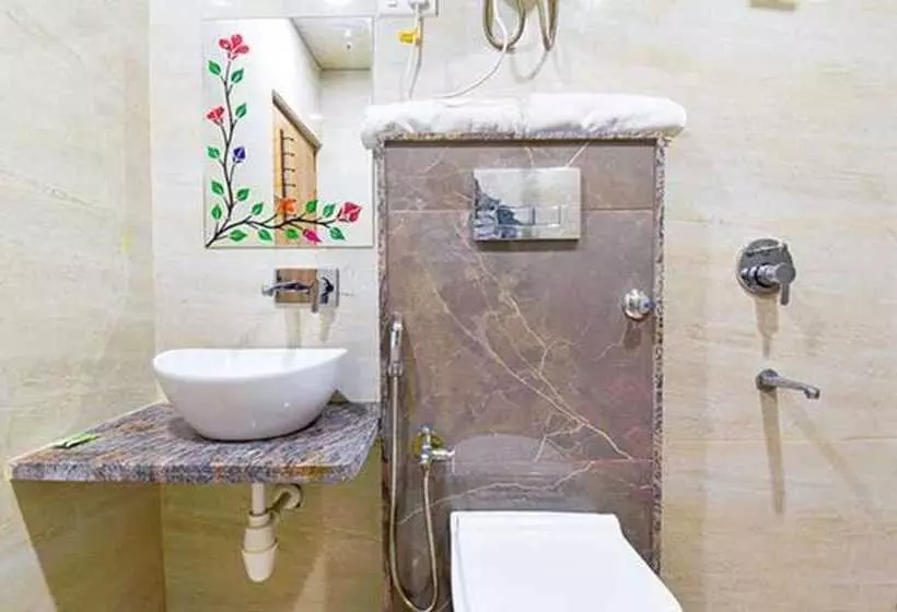 Fabhotel Bohra International