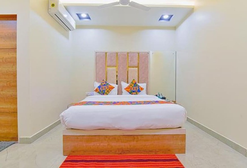 Fabhotel Bohra International