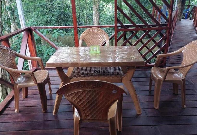 ユースホステル Hal