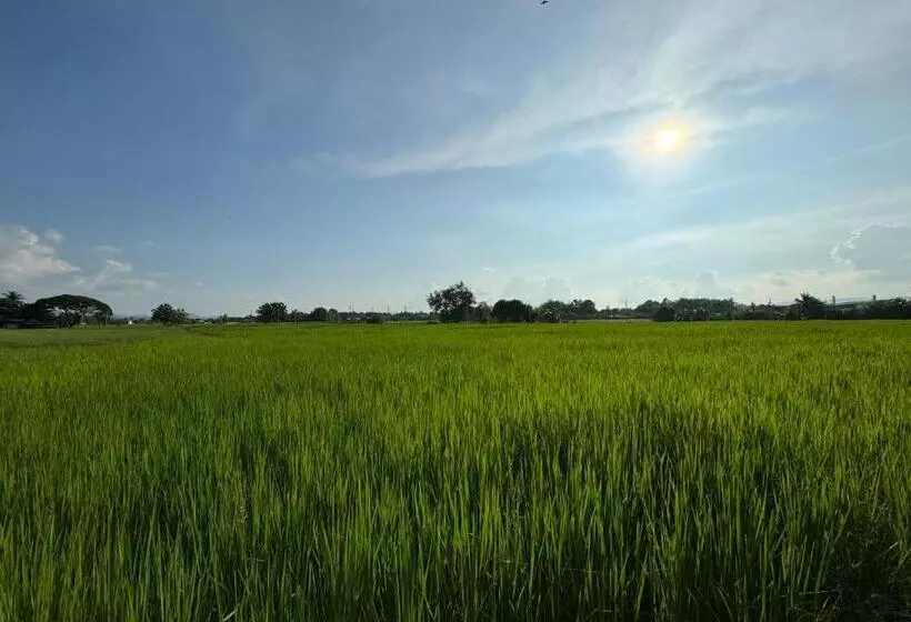 ホテル ทุ่งตะวันรีสอร์ท แพร่