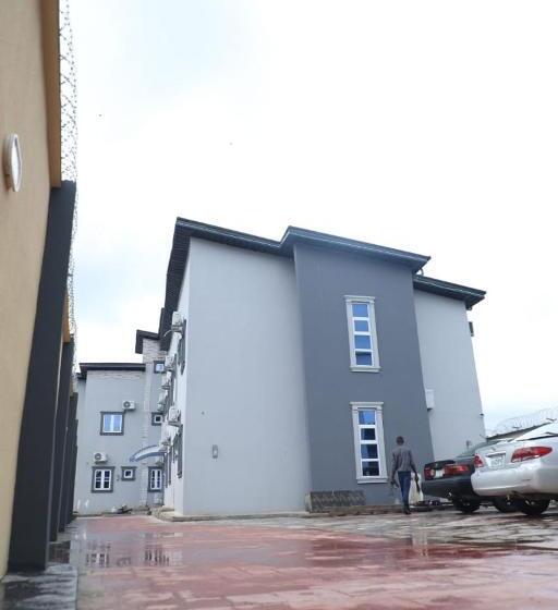 هتل Sapito Residence And Suite