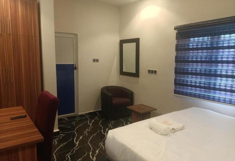 هتل Sapito Residence And Suite