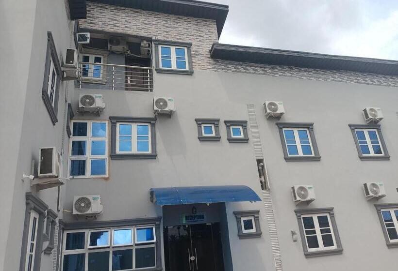 هتل Sapito Residence And Suite