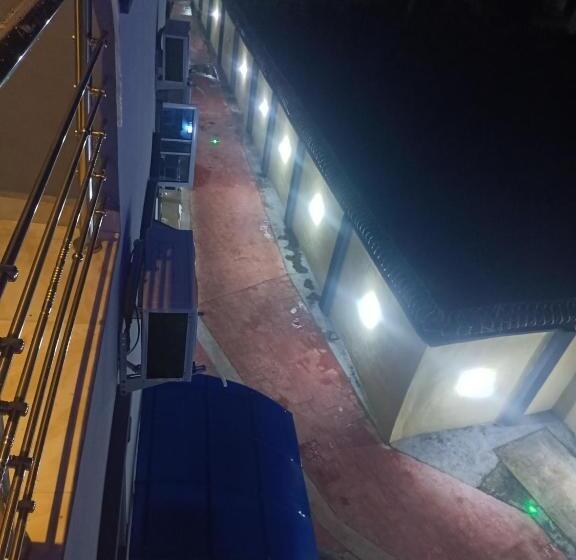 هتل Sapito Residence And Suite