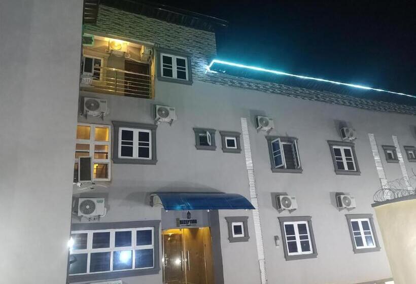 هتل Sapito Residence And Suite