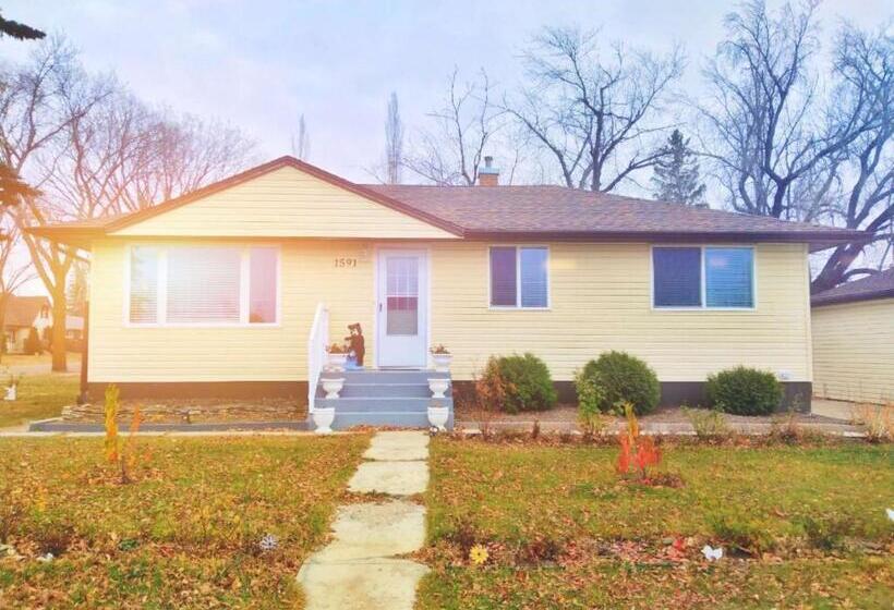 Panzió Amazing Park View House