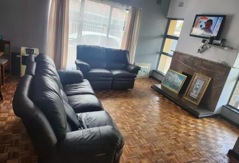 ペンション Excel Accommodation