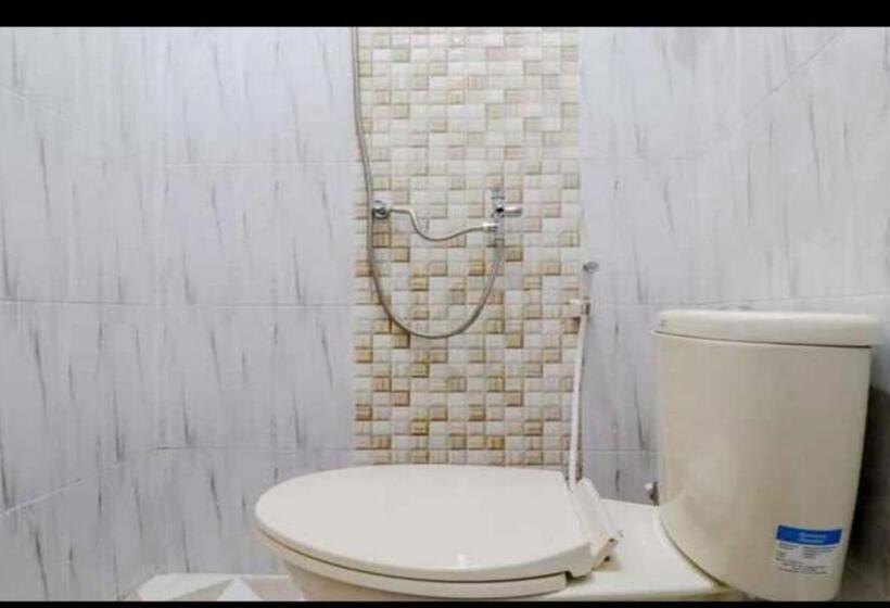 بنسيون Guest House Nusa Indah Batu Malang