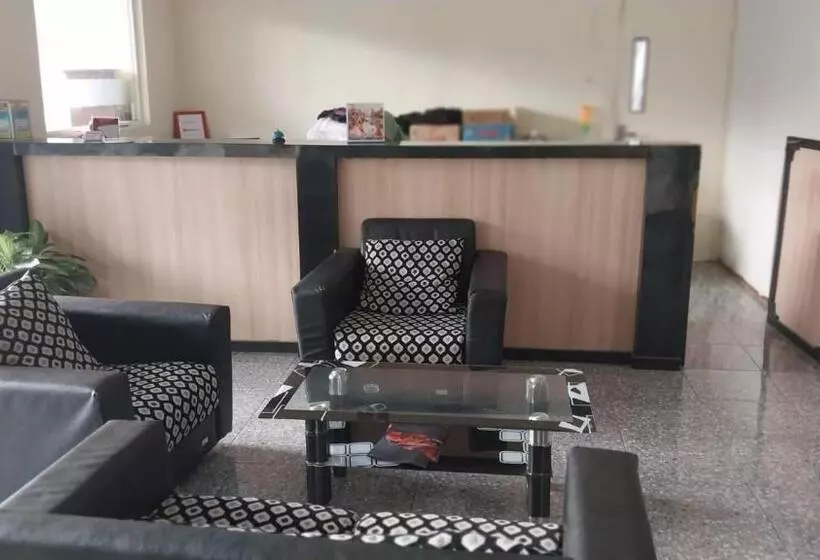 پانسیون Guest House Nusa Indah Batu Malang