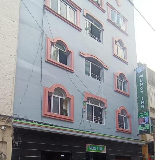 Пансион Mercy Inn