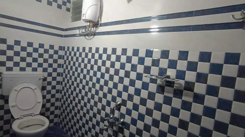 پانسیون Mercy Inn