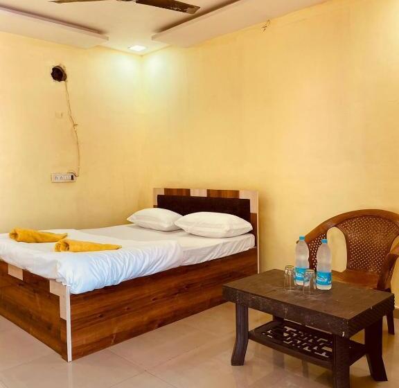 ペンション Namaste Nirvana Guest House