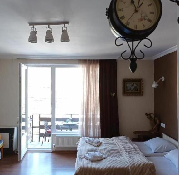 پانسیون Tamara