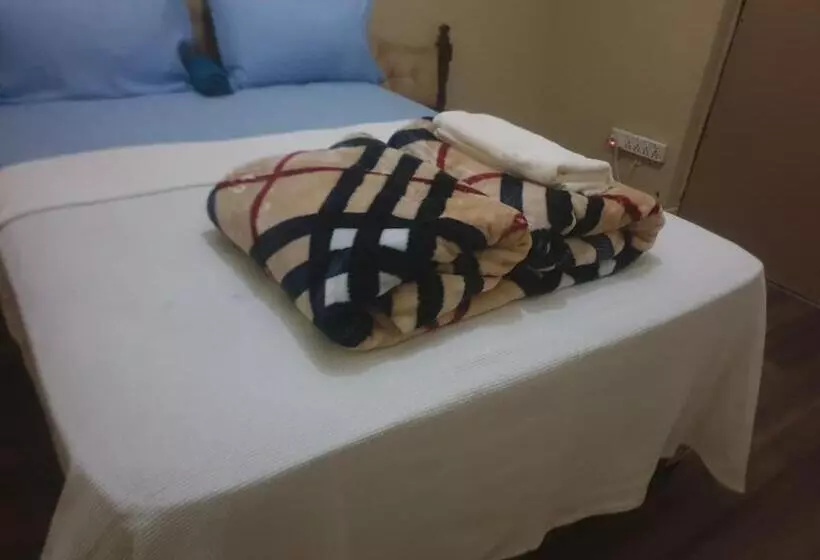 Majatalo Randgate Guesthouse