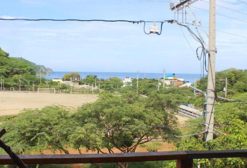 پانسیون Sierraventura Hostel