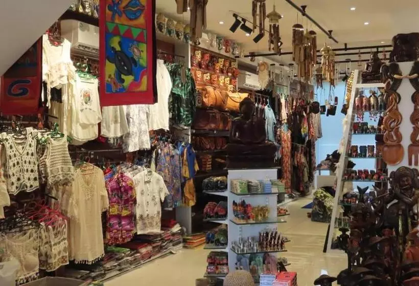 Majatalo Surf View Resort