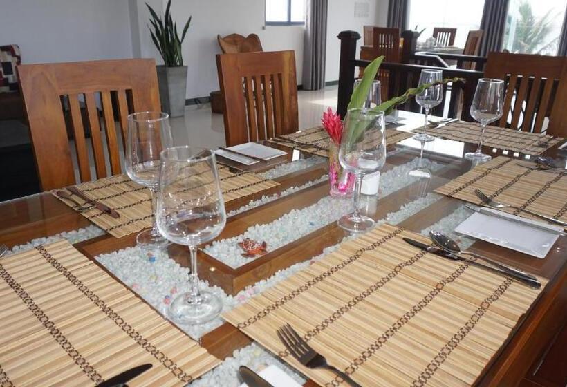 Pensió Surf View Resort