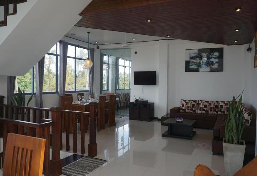 Pensió Surf View Resort