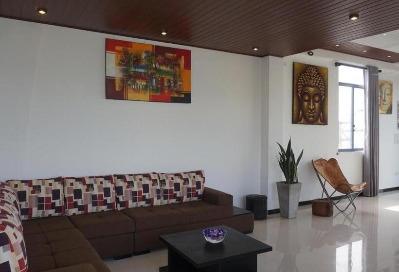 Pensió Surf View Resort