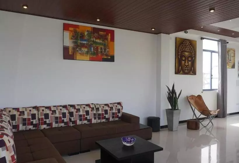 Majatalo Surf View Resort