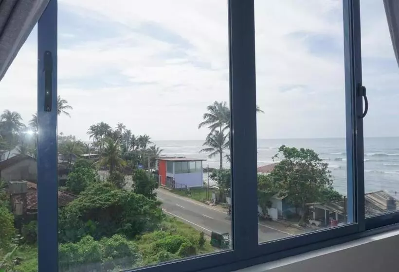 Majatalo Surf View Resort