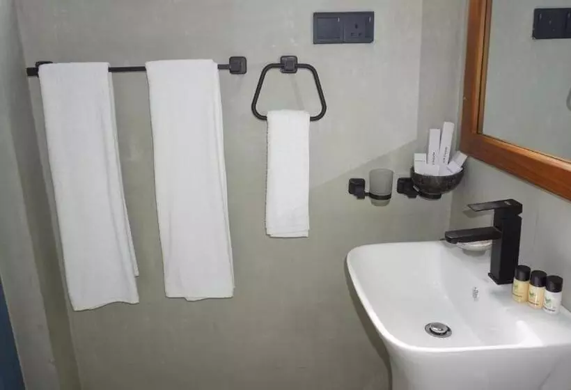 Majatalo Surf View Resort