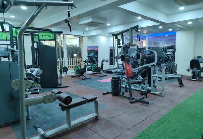 Arco Hotels And Resorts Srinagar