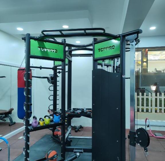 Arco Hotels And Resorts Srinagar