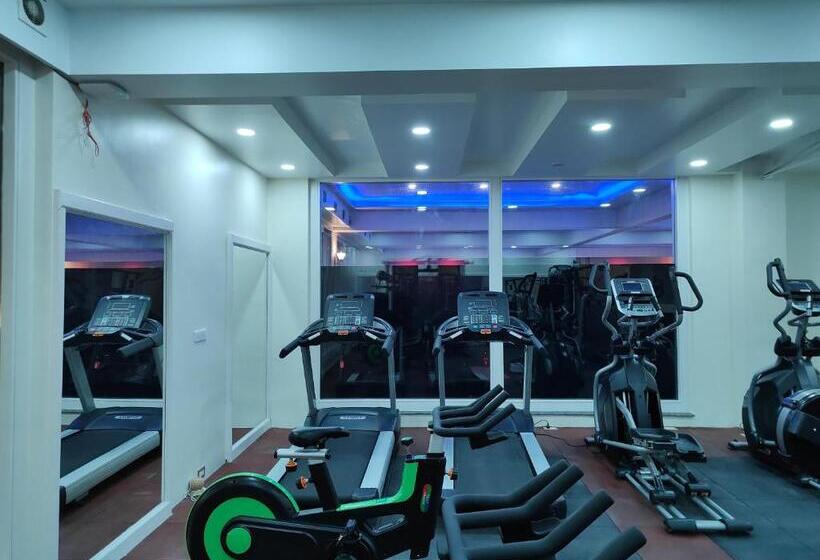 Arco Hotels And Resorts Srinagar