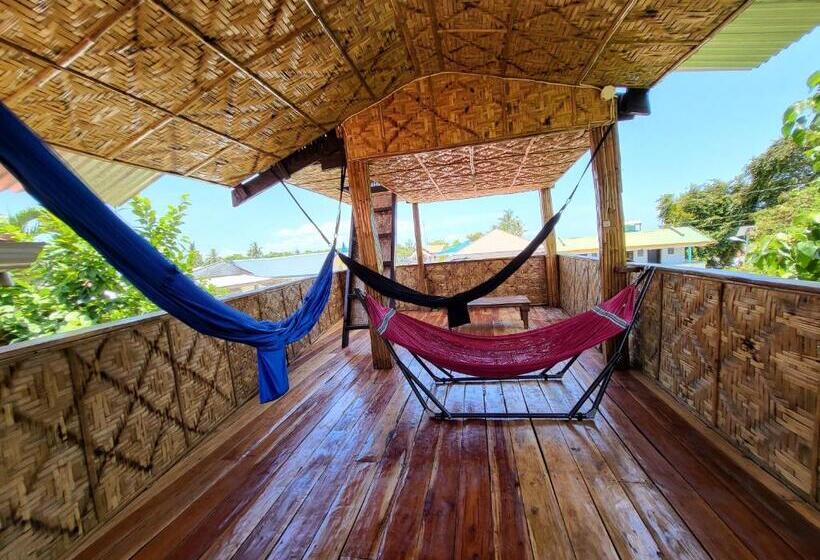 Atlas Hostel Malapascua