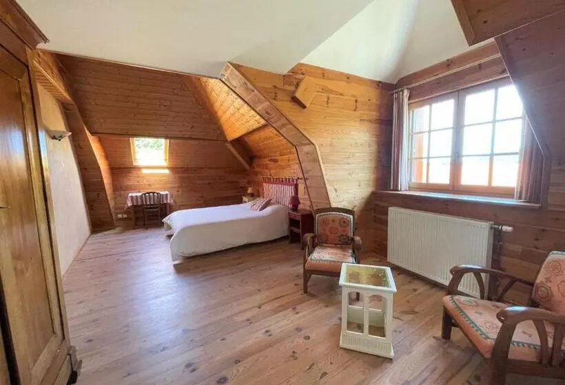 ベッドアンドブレックファースト Domaine De Montvianeix