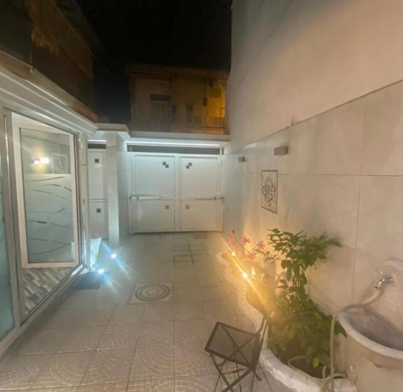 צימר Regina Rosaverde