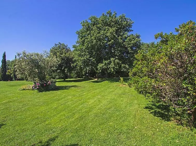 ホテル Apartment Mammolo   Agriturismo Salustri