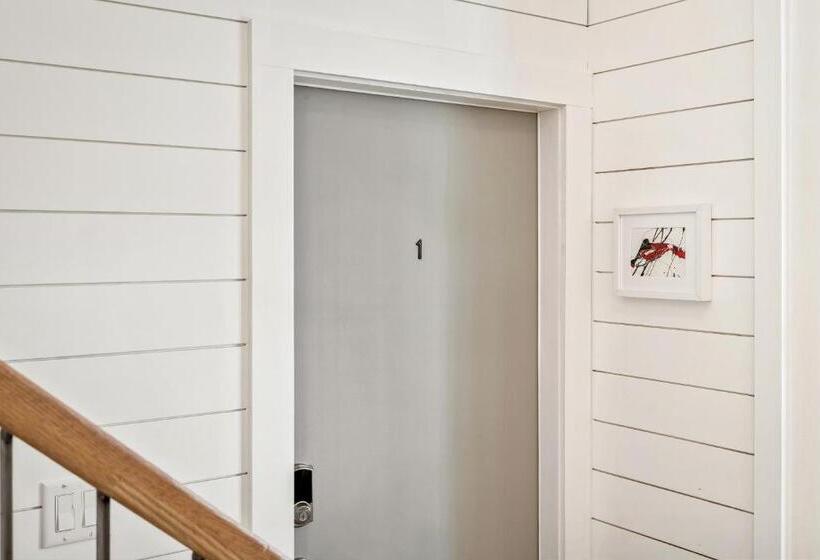 هتل Boutique Room Steps From Downtown Mall Rose Jean Room 1