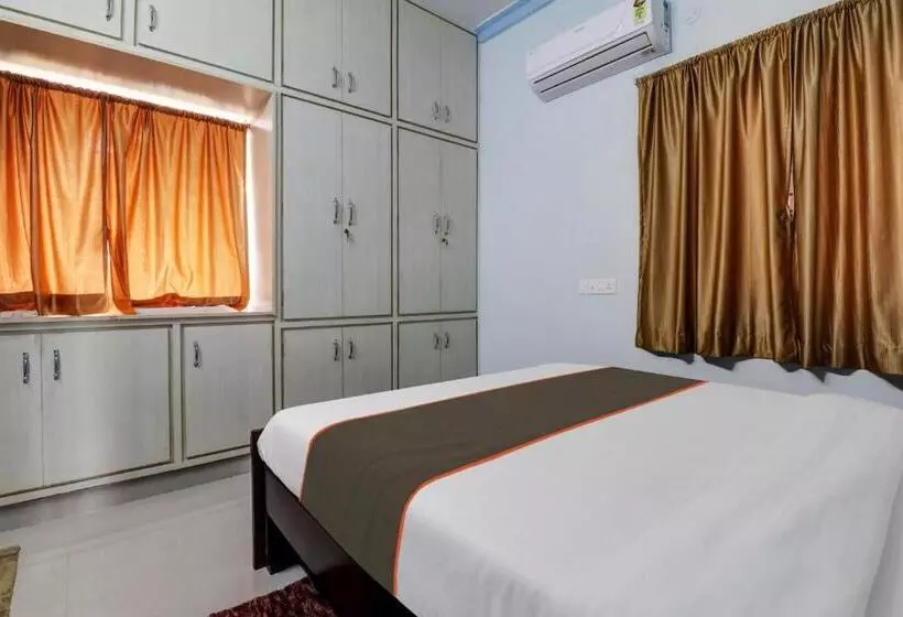 Hotelli Collection O Nandini Hill View Homestay