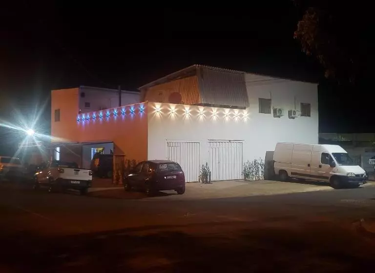 カプセルホテル Parque Azul Residencial