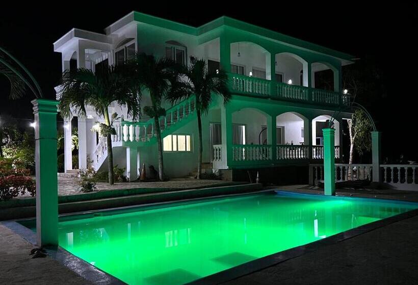 هتل Godfather #7 Balcony, Large Sofa Bed At Casablanca