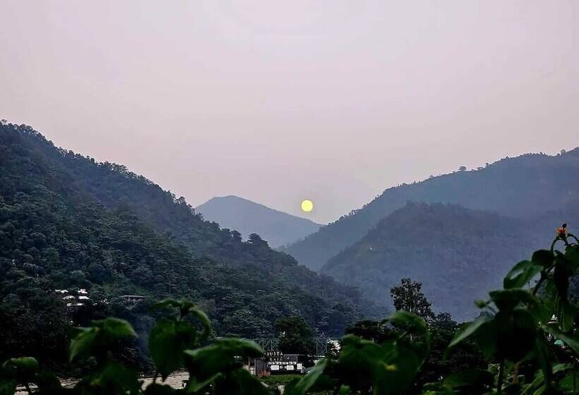 Отель Pride Inn Luxury Resort By Uk Heaven